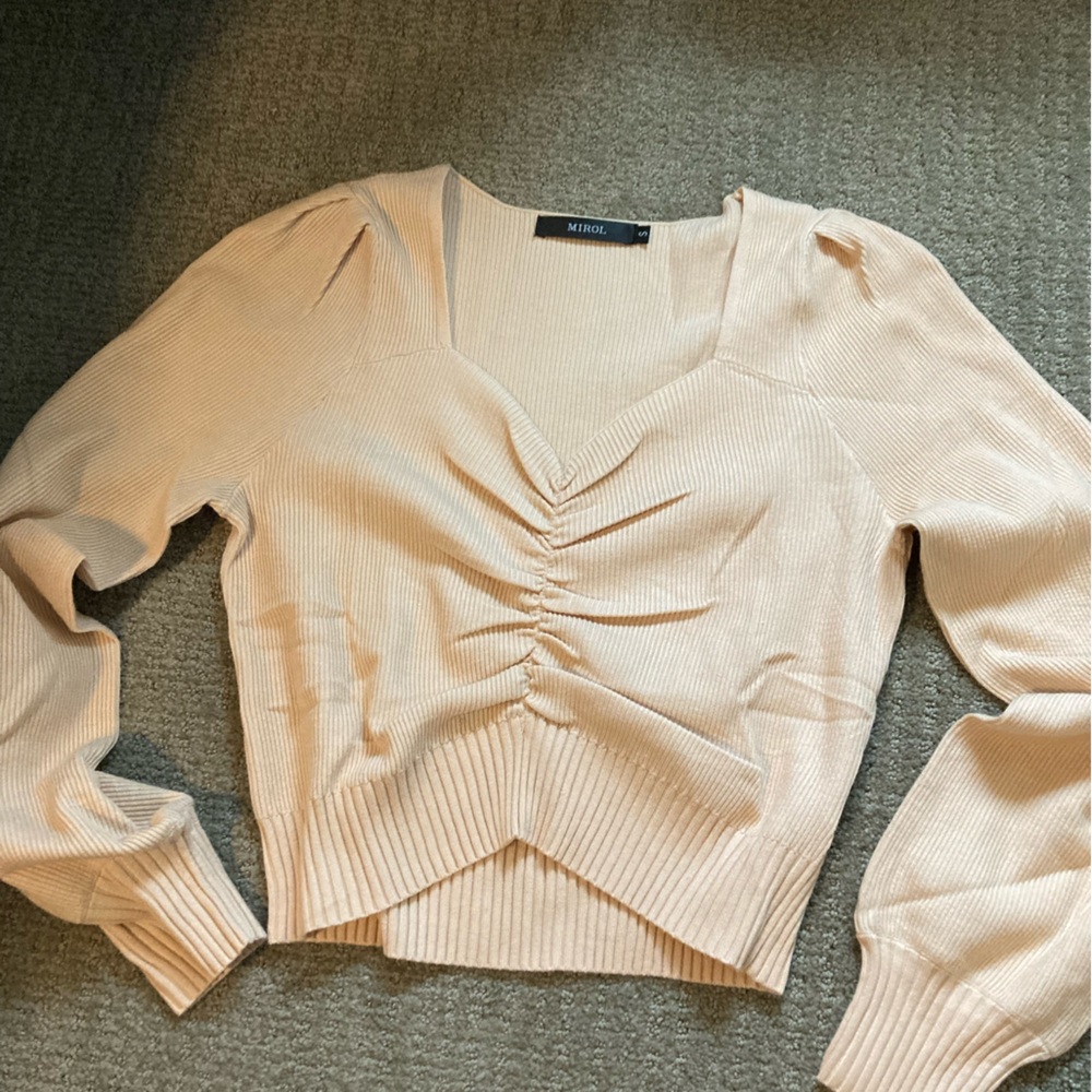 Women’s Cropped Amazon Sweater